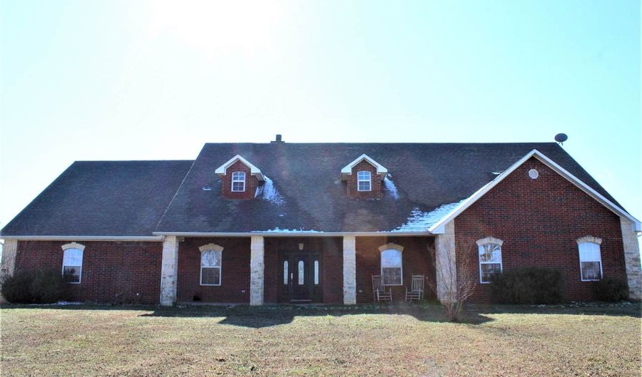 101 Country Hill Rd, Ardmore, OK 73401 - 4 Beds, 2 Bath