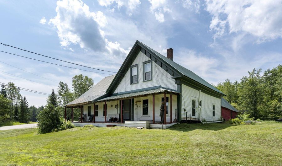 8 Cross St, Andover, ME 04216 - 4 Beds, 1 Bath