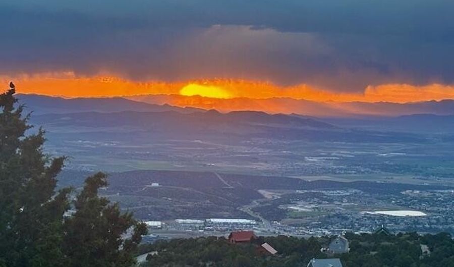 982 E High Cedar Highlands Dr, Cedar City, UT 84720 - 4 Beds, 4 Bath