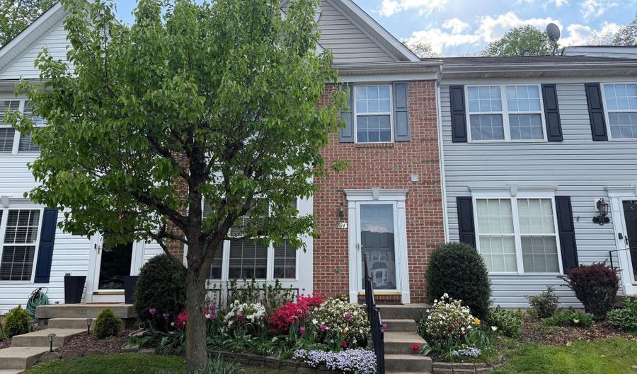 704 SHALLOW RIDGE Ct, Abingdon, MD 21009 - 3 Beds, 4 Bath