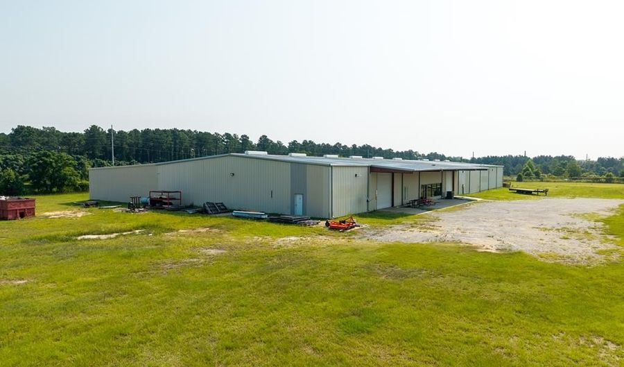 804 W Mitchell St, Adel, GA 31620 - 0 Beds, 0 Bath