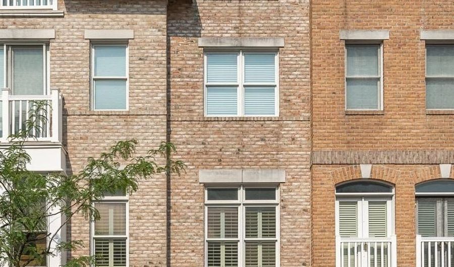 1236 HARBOR ISLAND Walk, Baltimore, MD 21230 - 4 Beds, 4 Bath