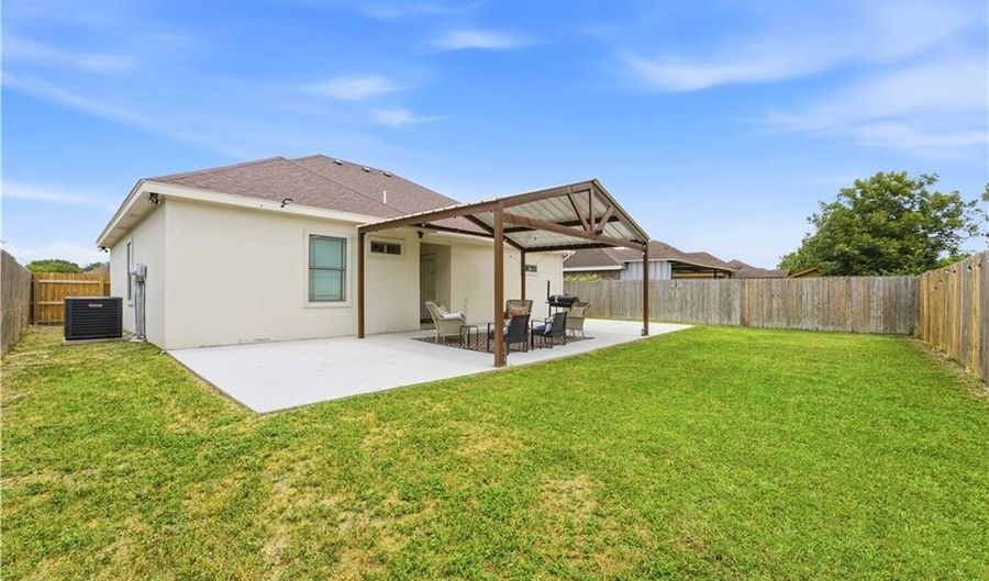 719 Margret St, Alamo, TX 78516 - 4 Beds, 2 Bath