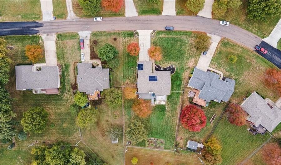 17688 157 Ter, Basehor, KS 66007 - 4 Beds, 4 Bath