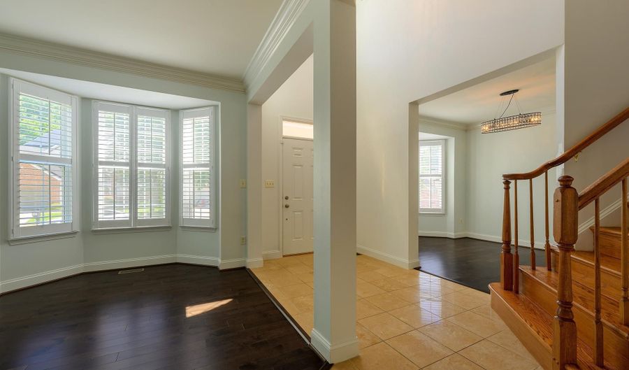 7414 QUIXOTE Ct, Bowie, MD 20720 - 4 Beds, 4 Bath