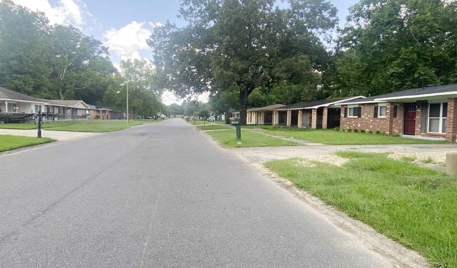 5656 Atlanta Ave, Baton Rouge, LA 70812 - 3 Beds, 2 Bath
