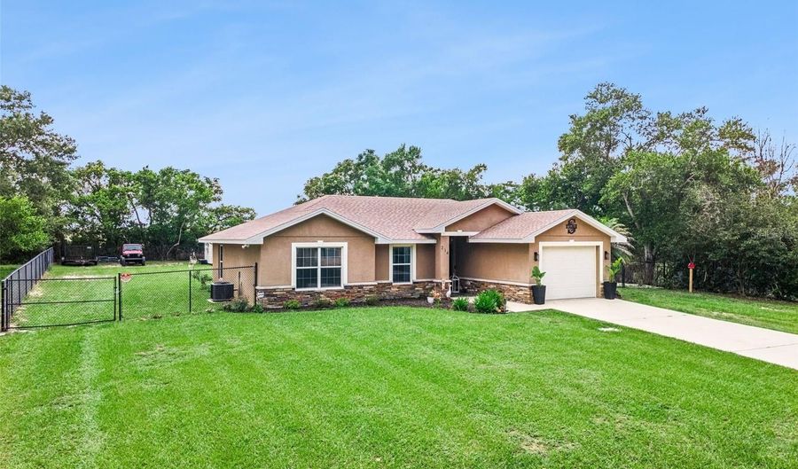 214 MOUNTAIN Dr, Babson Park, FL 33827 - 3 Beds, 2 Bath