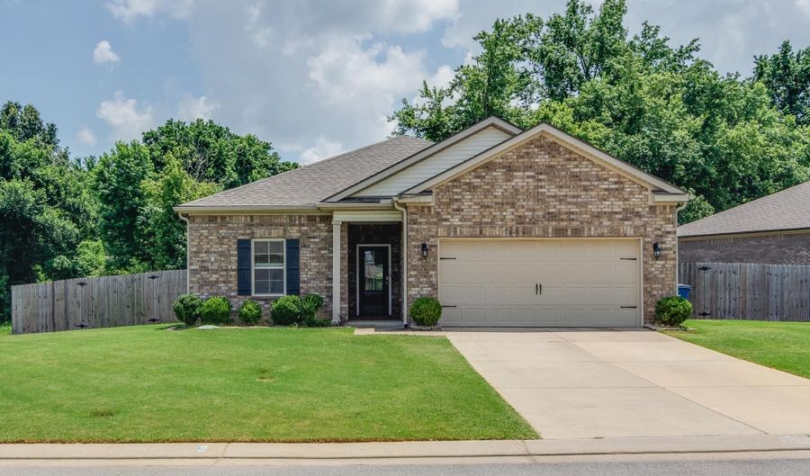 154 VIVIAN, Atoka, TN 38004 - 3 Beds, 2 Bath