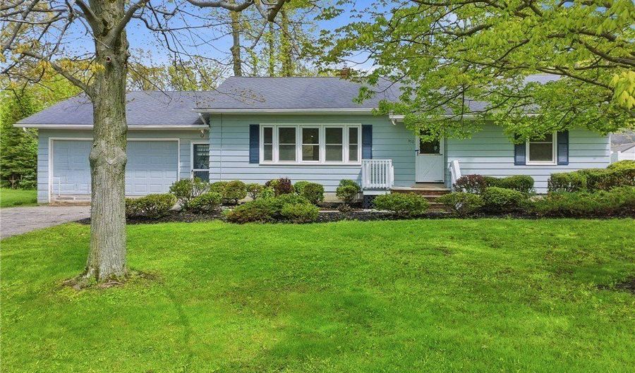 950 Southwood Dr, Ashtabula, OH 44004 - 3 Beds, 1 Bath