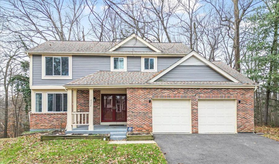 8228 TRIPLE CROWN Rd, Bowie, MD 20715 - 5 Beds, 4 Bath