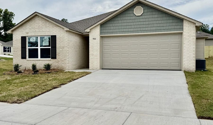 4101 Red Maple Ln, Alexander, AR 72002 - 3 Beds, 2 Bath