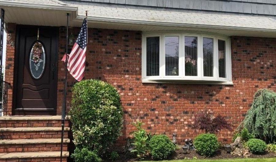 34 Hilton St, Belleville, NJ 07109 - 2 Beds, 1 Bath