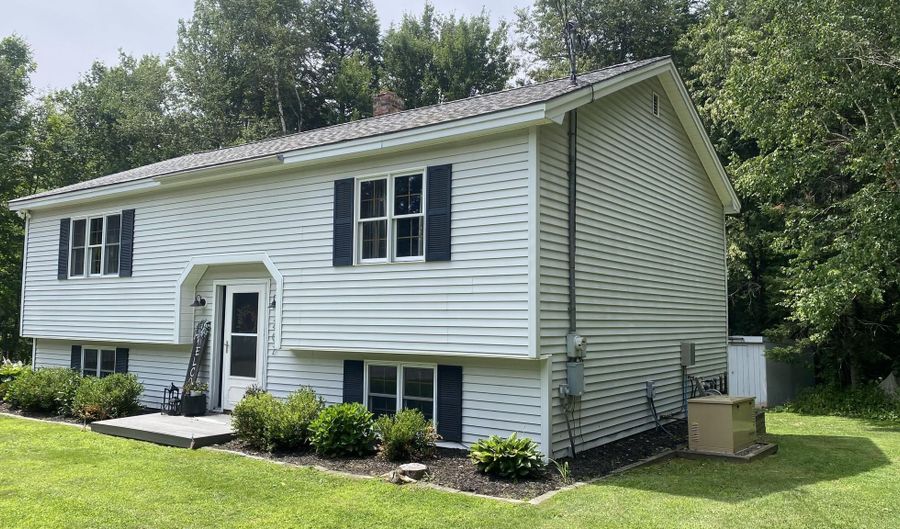 207 Belfast Rd, Albion, ME 04910 - 4 Beds, 2 Bath