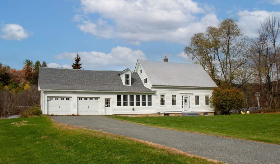 391 Bimson Dr, Barnet, VT 05821 - 4 Beds, 2 Bath
