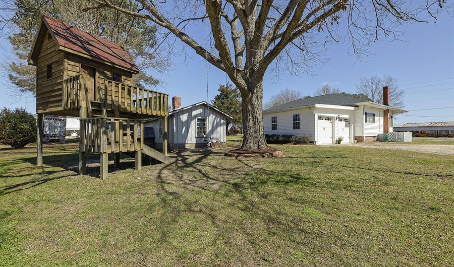 1356 Pearidge Rd, Angier, NC 27501 - 2 Beds, 3 Bath