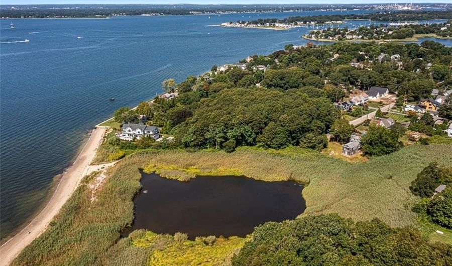 150 Alfred Drowne Rd, Barrington, RI 02806 - 4 Beds, 2 Bath