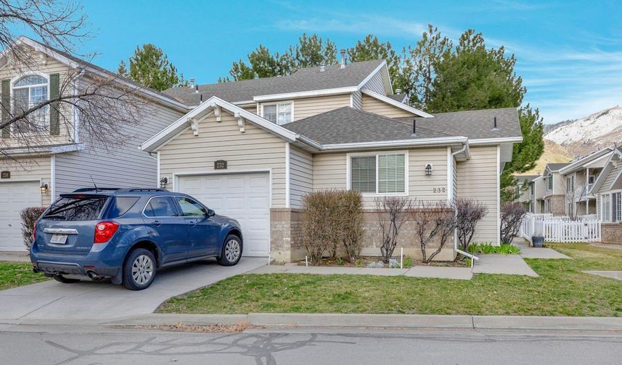 232 N 100 W, Centerville, UT 84014 - 4 Beds, 4 Bath