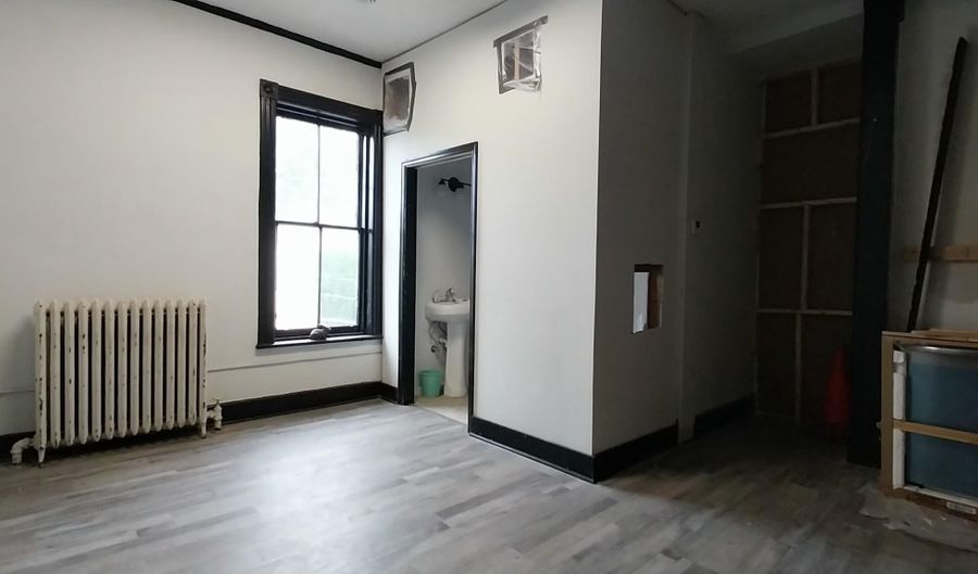 148 Dove St, Albany, NY 12202 - 2 Beds, 3 Bath