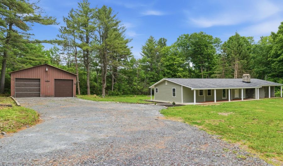 412 Bozenkill Rd, Altamont, NY 12009 - 5 Beds, 2 Bath