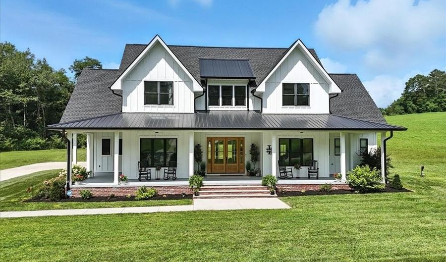 541 Hillvale Rd, Andersonville, TN 37705 - 4 Beds, 4 Bath