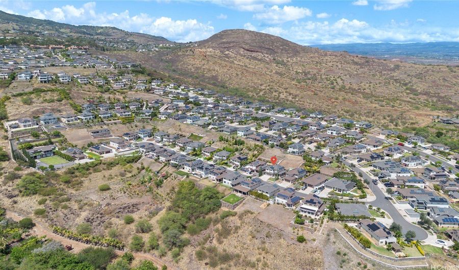 92-719 Kuhoho Pl, Kapolei, HI 96707 - 3 Beds, 3 Bath