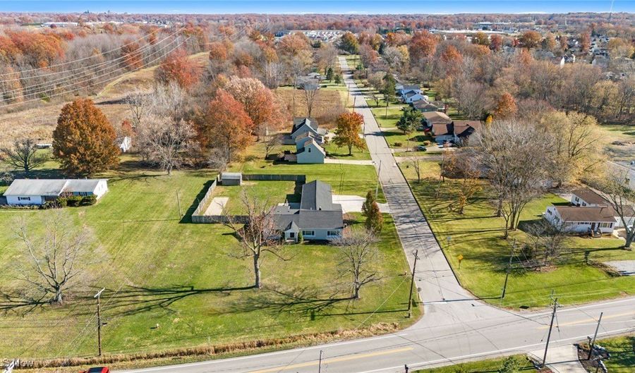 1301 N Main St, Amherst, OH 44001 - 4 Beds, 2 Bath