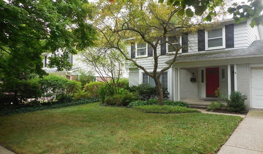 3253 Lockridge Dr, Ann Arbor, MI 48108 - 4 Beds, 2 Bath