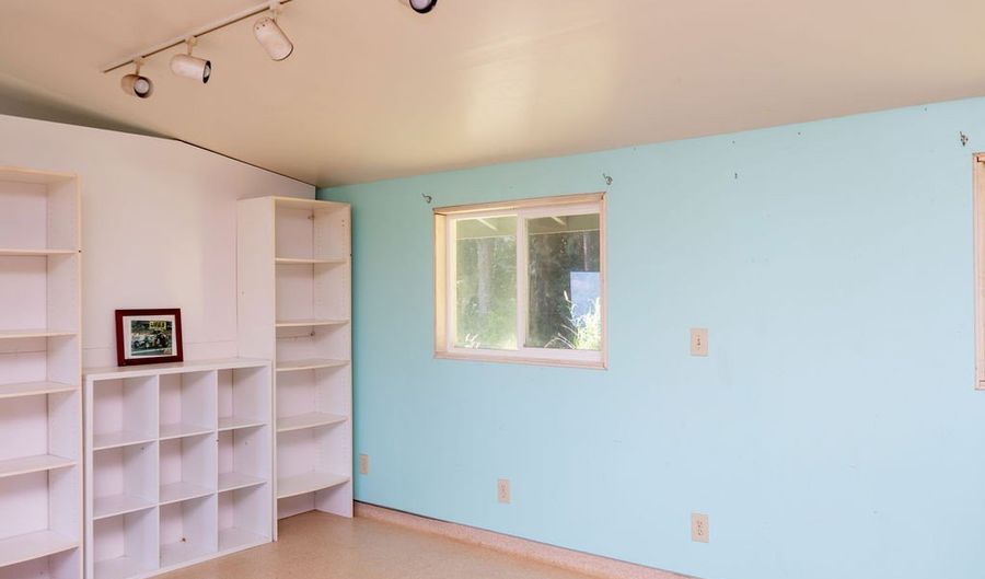 44-2527 KALOPA MAUKA Rd, Honokaa, HI 96727 - 3 Beds, 3 Bath
