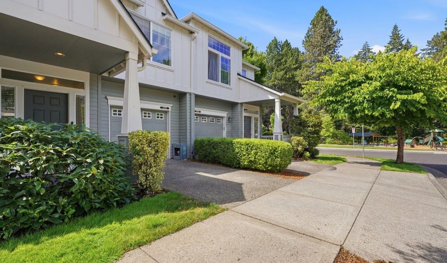 17376 SW BILES Ln, Beaverton, OR 97003 - 3 Beds, 3 Bath