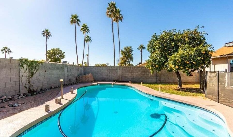 1807 W MISSION Dr, Chandler, AZ 85224 - 6 Beds, 2 Bath