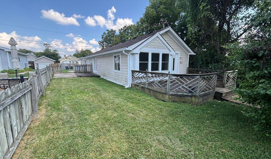55 N 15th Ave, Beech Grove, IN 46107 - 4 Beds, 2 Bath