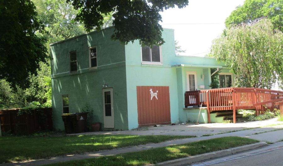 612 Liberty St, Alma, MI 48801 - 2 Beds, 1 Bath