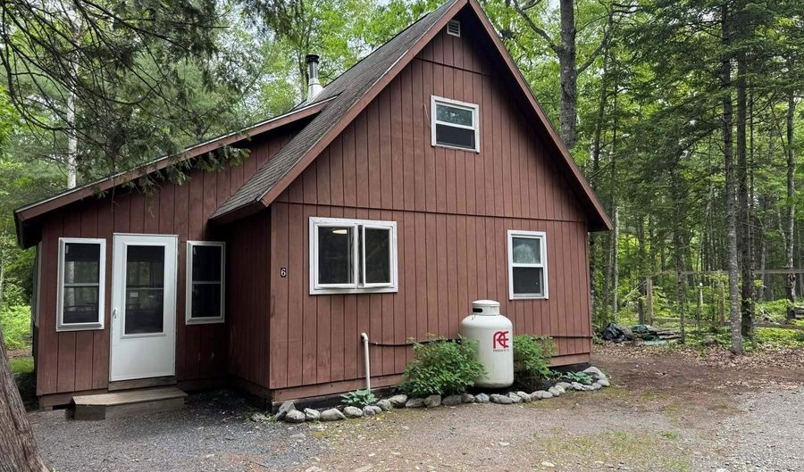 6 Maple Dr, Abbot, ME 04406 - 2 Beds, 0 Bath