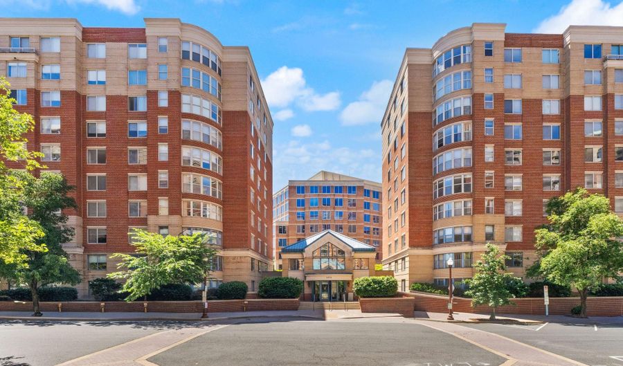 3830 9TH St N 501W, Arlington, VA 22203 - 3 Beds, 2 Bath