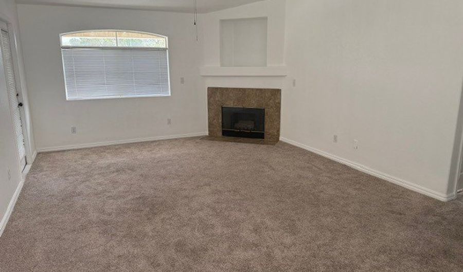 3320 S Fort Apache Rd 218, Las Vegas, NV 89117 - 2 Beds, 2 Bath