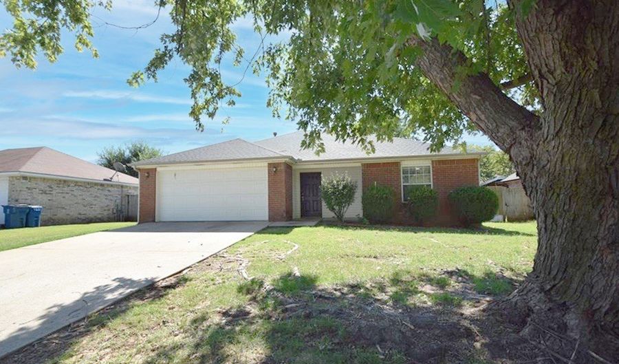 3 Burnett Cir, Bentonville, AR 72712 - 3 Beds, 2 Bath
