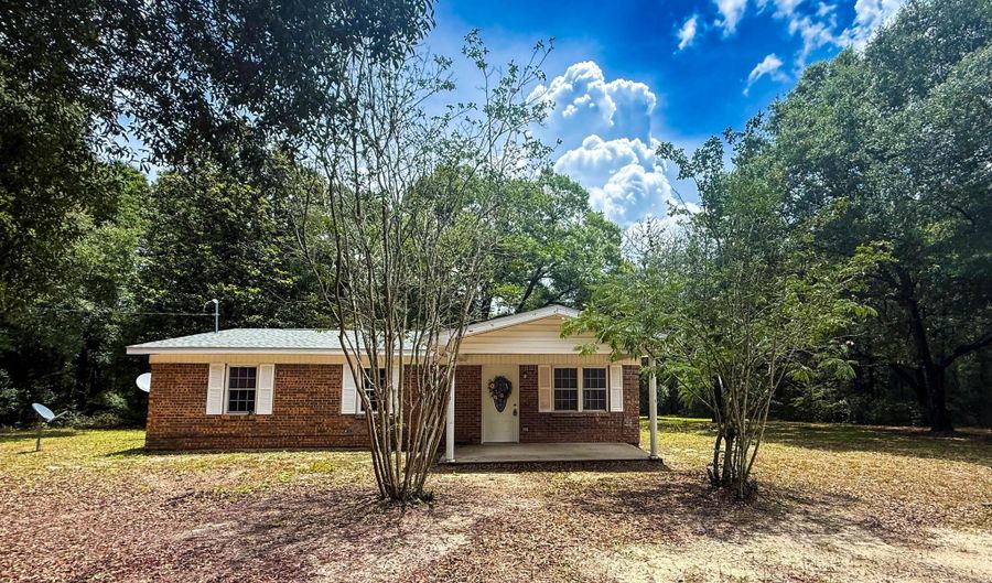 5703 Old River Rd, Baker, FL 32531 - 4 Beds, 2 Bath