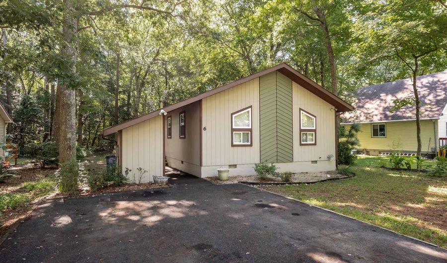 6 BRANDYWINE Dr, Ocean Pines, MD 21811 - 3 Beds, 2 Bath