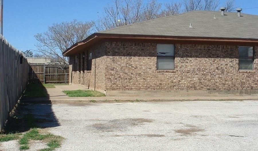 1250 Elm St G, Abilene, TX 79602 - 2 Beds, 1 Bath