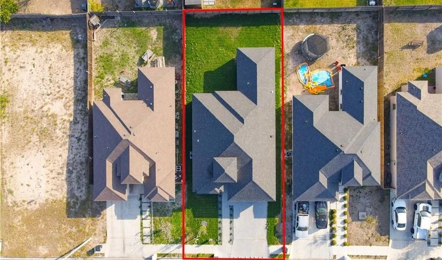 1104 W Dukakis Ave, Alton, TX 78573 - 3 Beds, 2 Bath