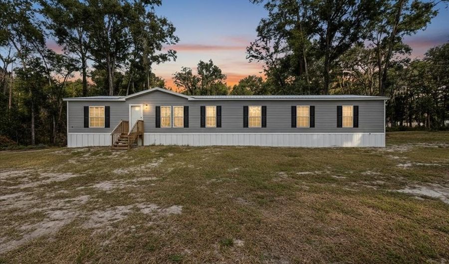 4654 NW 45th Ave, Bell, FL 32619 - 5 Beds, 3 Bath
