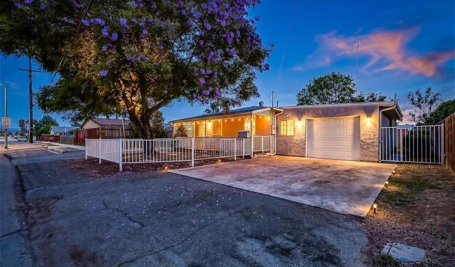 414 E Lincoln Ave, Escondido, CA 92026 - 3 Beds, 3 Bath