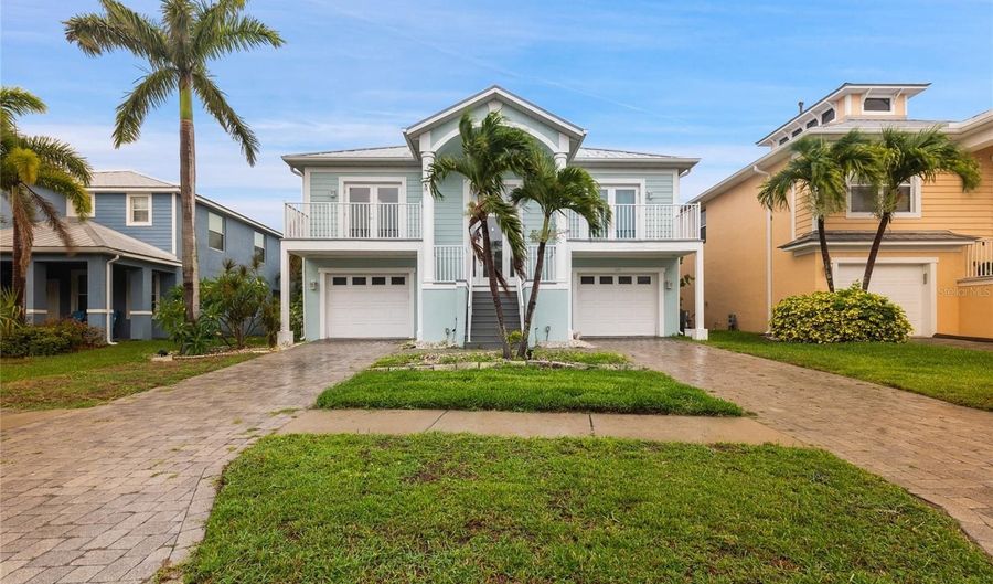 6416 GRENADA ISLAND Ave, Apollo Beach, FL 33572 - 3 Beds, 4 Bath