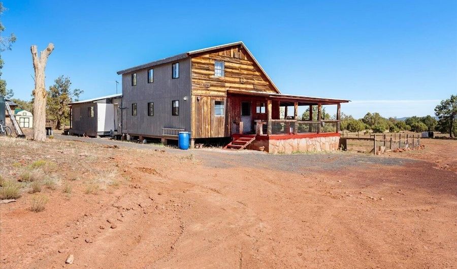 38808 N Refuge Rd, Ash Fork, AZ 86320 - 2 Beds, 1 Bath