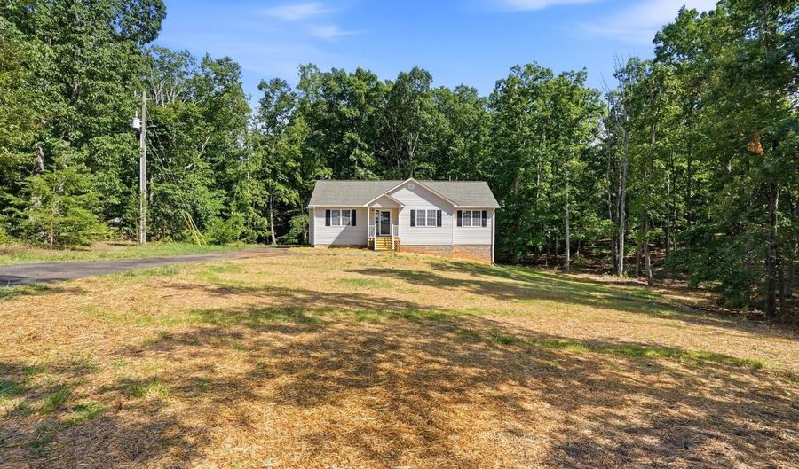 4028 Pumping Station Rd, Appomattox, VA 24522 - 3 Beds, 2 Bath