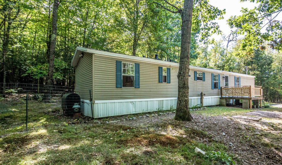 688 Bridgton Rd, Sweden, ME 04040 - 3 Beds, 2 Bath