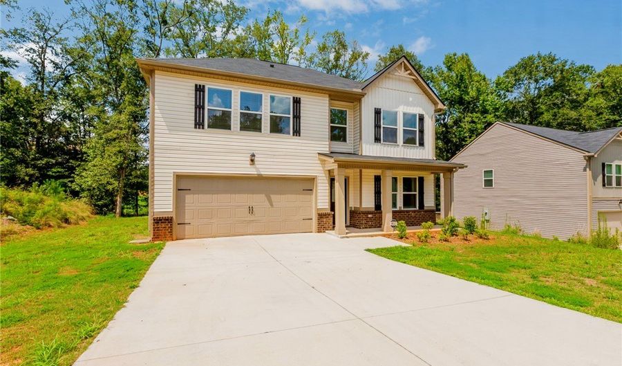 409 Fairfax St, Anderson, SC 29625 - 5 Beds, 3 Bath