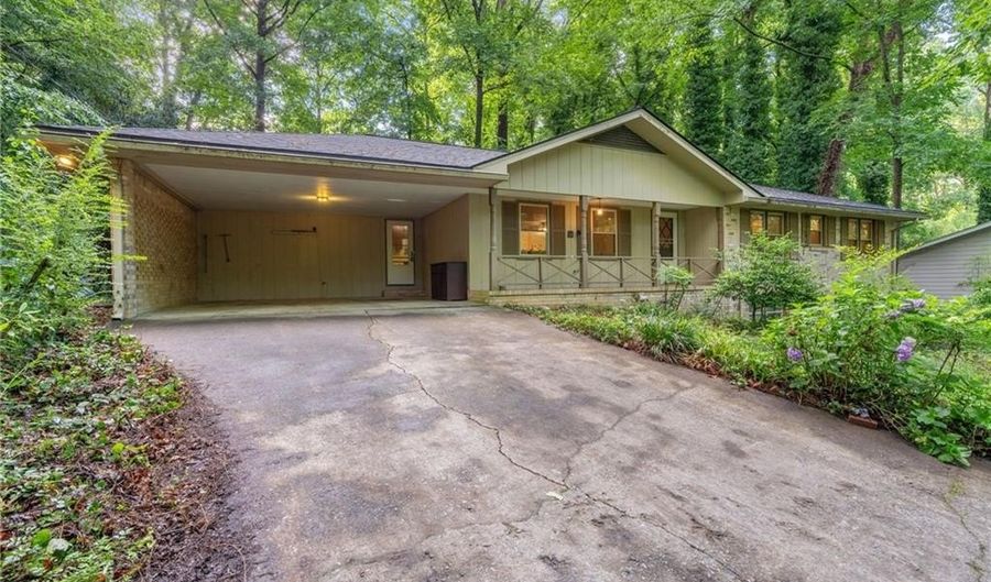 121 John Christopher Dr, Alpharetta, GA 30009 - 3 Beds, 2 Bath
