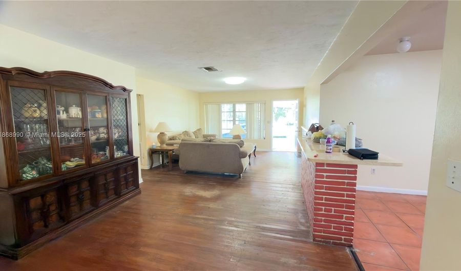 549 SE 2nd St, Belle Glade, FL 33430 - 3 Beds, 2 Bath