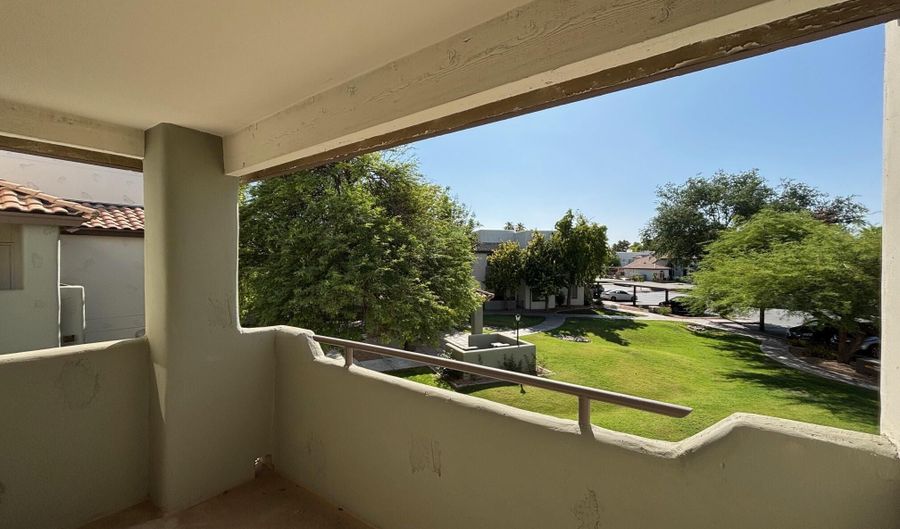 1825 W RAY Rd 2082, Chandler, AZ 85224 - 1 Beds, 1 Bath